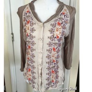 Anthropolgie 🌻 boho button down